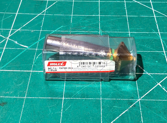 MŨI VÁT MÉP THÉP GIÓ D20.5MM 90 ĐỘ PHỦ TIN