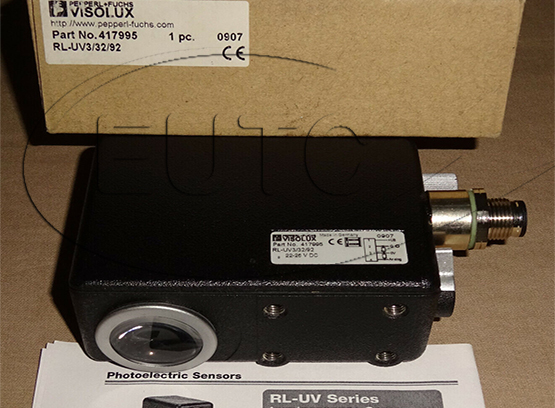 PepperL+Fuchs Visolux RL-UV3/32/92 Photoelectric Sensor