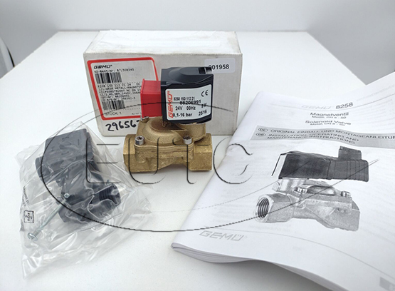 Solenoid Valve 8258