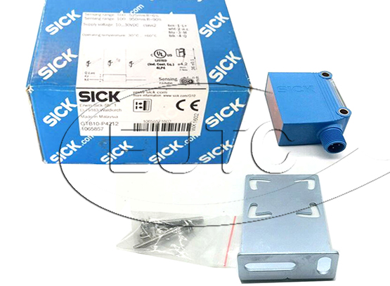 Photoelectric switch