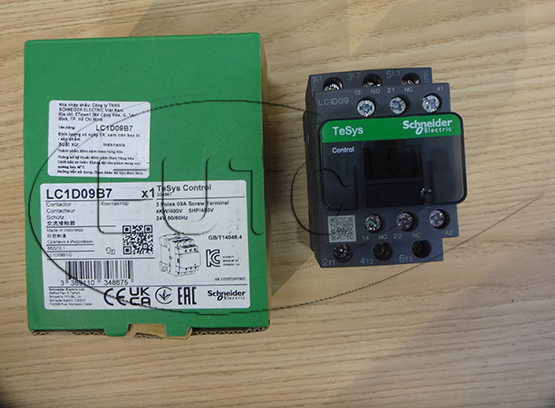Khởi động từ LC1D 3P AC3 9A