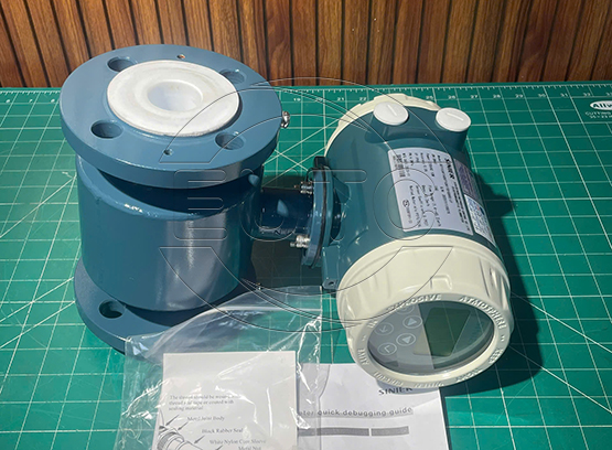Đồng hồ lưu lượng điện từ SINIER, model SE11+mã mở rộng