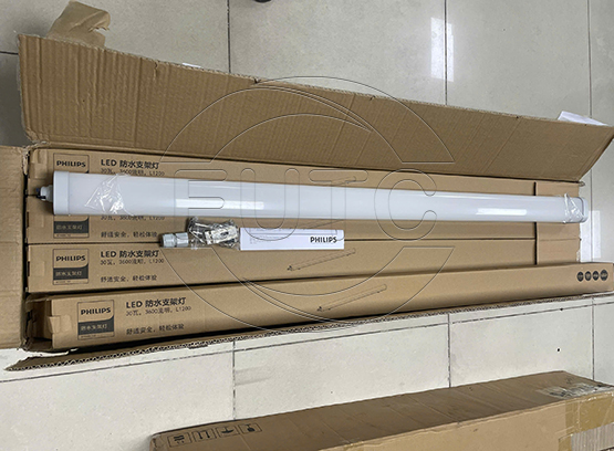 Đèn chống thấm WT068C LED36 L1200 PSU
